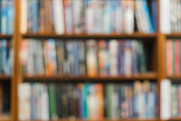 你认为羽毛球技术很强的男单选手都有谁？